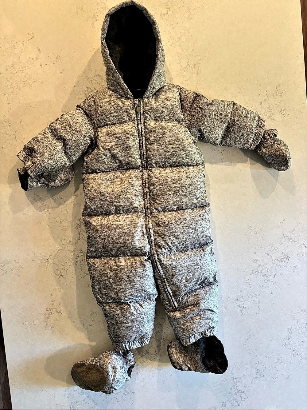 baby GAP Gray Puffer Bunting Snowsuit 18-24 Months